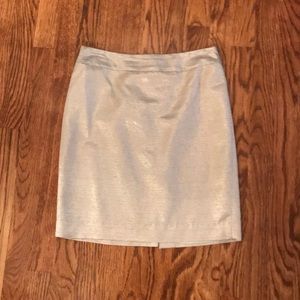 🌻 2/$16,3/$22 Loft Skirt gold